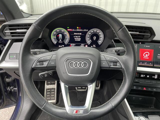 Audi A3 SPORTBACK 40 TFSI e Advanced Edition | Keyless | LED Matrix | Panoramadak | Stoelverwarming | Lichtmetalen velgen 18"