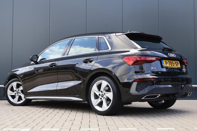 Audi A3 SPORTBACK 35 TFSI S edition Automaat | Virtual Cockpit | Afn. trekhaak | Sportstoelen | Apple Carplay / Android Auto