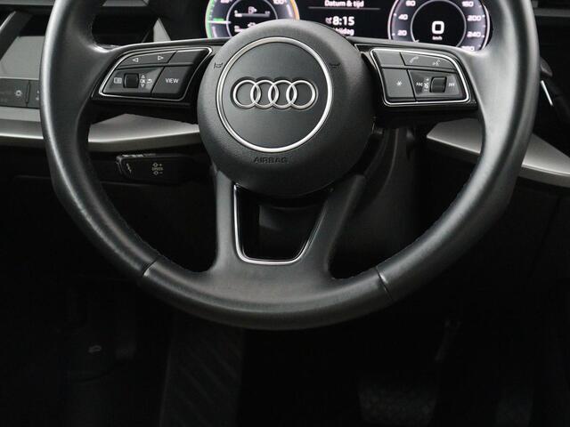 Audi A3 SPORTBACK 40 TFSIe Advanced edition | SOH 95,4% | Head-Up | Leder | Stoelverwarming | Trekhaak | Park Assist | Keyless | Matrix LED | Camera | Carplay | Virtual Cockpit | Elektrische klep | PHEV | Plug In