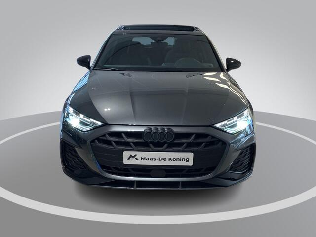 Audi A3 SPORTBACK 40 TFSIe 150kW/204PK S Line · Panoramadak · Stoelverwarming · Apple/Android Car Play · Drive select · Camera + Parkeersensoren · Garantie t/m 03-06-2030 of 100000km.