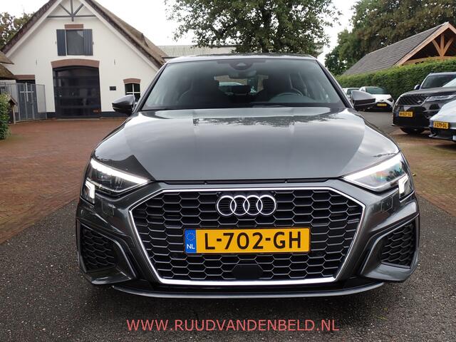 Audi A3 SPORTBACK 35 TFSI S edition / 2X S-LINE / CARPLAY / CRUISE