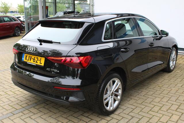 Audi A3 SPORTBACK 40 TFSI e Edition | Incl. 12 maanden Garantie | Achteruitrijcamera | Adaptive cruise controle | Apple CarPlay/Android Auto | Keyless entry/start | Climate controle | Automatisch inparkeren | Navigatie | Parkeersensoren V+A | Virtual cockpit |