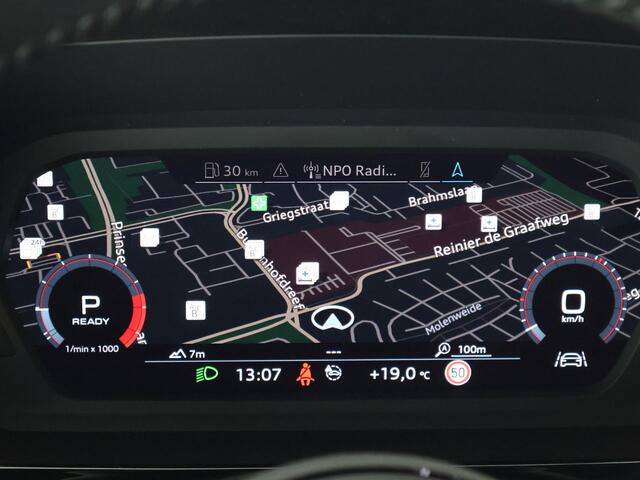 Audi A3 SPORTBACK 35 TFSI S Line Black Edition | Apple Carplay & AndroidAUTO | Climate Control | Navigatie |