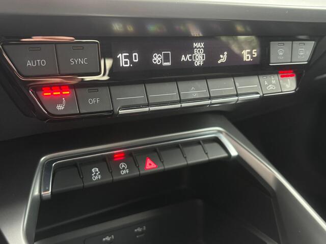 Audi A3 SPORTBACK 30 TFSI Business edition | Sportstoelen | Zwartehemel | Apple Carplay | Stoelverwarming