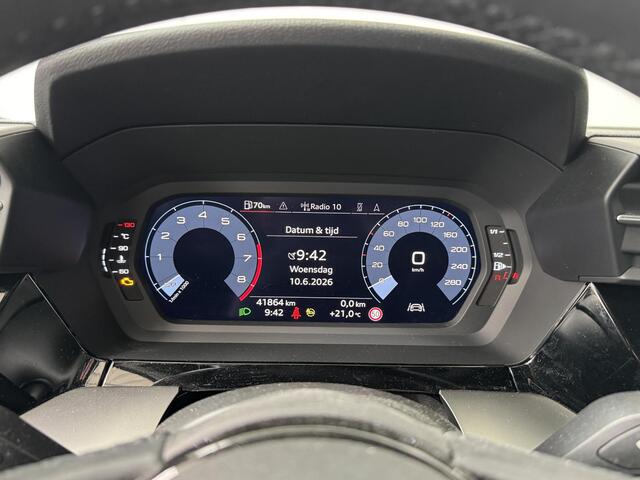 Audi A3 SPORTBACK 30 TFSI Advanced edition | Navigatie | Parkeersensoren | Adaptive Cruise Control | Climate Control |