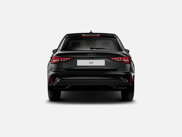 Audi A3 SPORTBACK 40 TFSI e S edition 204 PK · Assistentiepakket rijden en parkeren plus · Optiekpakket zwart plus · Lichtpakket plus ambient light