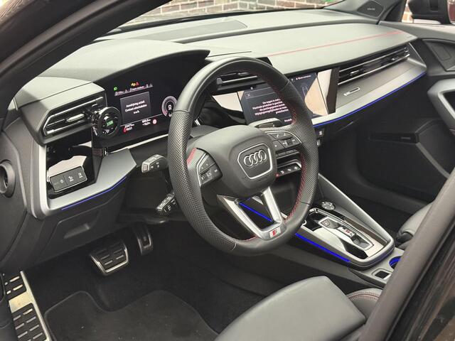 Audi A3 SPORTBACK 35 TFSI Advanced edition Pano, S-Line, HUD, ACC, Leer