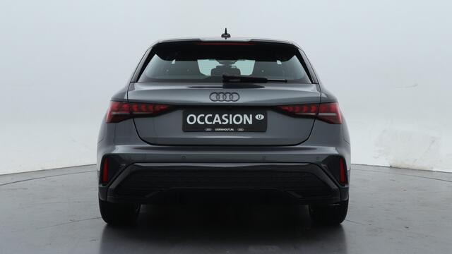 Audi A3 SPORTBACK 30 TFSI 116Pk S-Line edition | Zwart optiek | Carplay | Stoelverwarming |Camera | 65