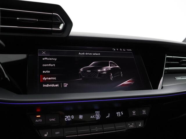 Audi A3 SPORTBACK 40 TFSIe S-Tronic 204 pk S Edition · Panoramadak · Camera · HUD Head-up display · SONOS · Ambient light Pro · Elek. Achterklep · 18 inch · Garantie t/m 07-08-2030 of 100.000km
