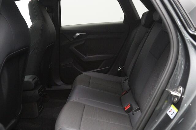 Audi A3 SPORTBACK 40 TFSI e S-Line edition Competition, Panoramadak, Adap. Cruise Control, Camera