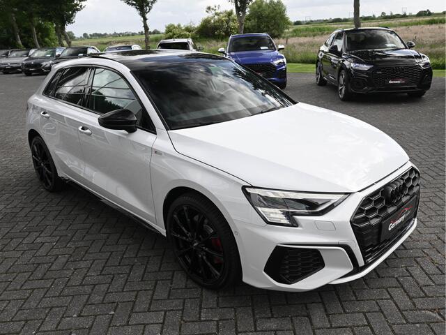 Audi A3 SPORTBACK 45TFSI E 245pk S-Edition Competition Pano Sfeerverl 19-Inch Virtual HUD Electr.Zetels