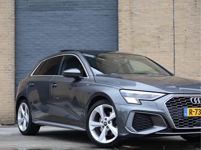 Audi A3 SPORTBACK 35 TFSI edition one S-Line Pano | Matrix LED | ACC | Keyless | Automaat
