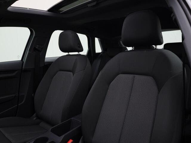 Audi A3 SPORTBACK 40 TFSIe 150kW/204PK S Line · Panoramadak · Cruise control adaptief · Drive select