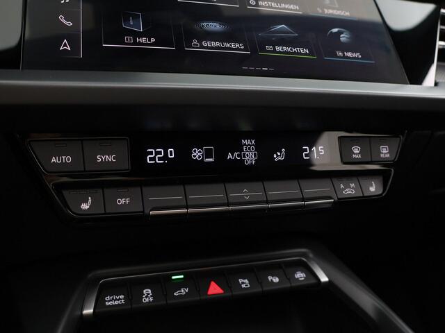 Audi A3 SPORTBACK 45 TFSIe 272pk S-tronic S edition Competition · Panoramadak · Camera · Carbon Achterspoiler · Leder · Elek. voorstoel · Matrix LED · 18'' Inch · Garantie t/m 29-07-2030 of 100.000km
