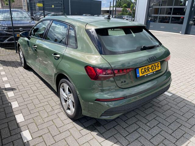 Audi A3 SPORTBACK 35 TFSI Advanced edition NL auto 1e eigenaar, elektrisch verstelbare voorstoelen met geheugen, trekhaak, achteruitrijcamera (rear view), elektrische achterklep, keyless entry, verwarmbare voorstoelen, 3 zone climatronic, adaptieve cruise control (acc), Ap