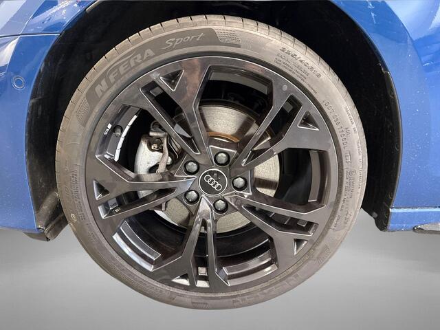 Audi A3 SPORTBACK 40 TFSI e S edition · Panoramadak · Camera · Sonos Sound · Dodehoeksensor · Head-Up Display · Keyless · Garantie t/m 31-08-2030 of 100.000km