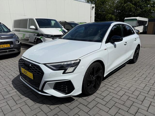Audi A3 SPORTBACK 35 TFSI 150pk - 3 x S-Line - Alle opties - Leder - Navigatie - Camera - Panoramadak - Xenon/Led
