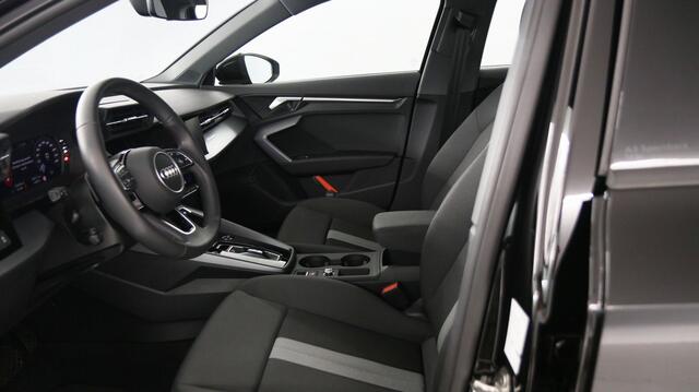 Audi A3 SPORTBACK 30 TFSI 115pk Pro Line S-tronic / Navigatie via App Connect / Climate Control