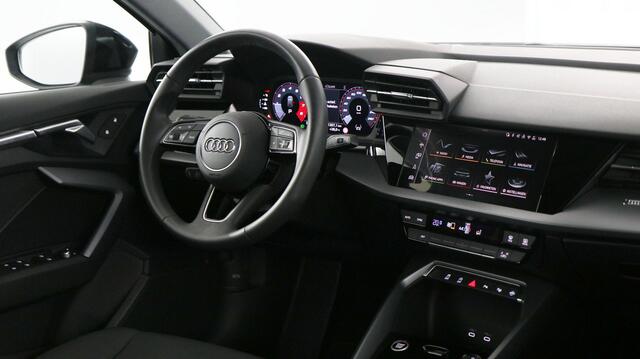 Audi A3 SPORTBACK 30 TFSI 115pk Pro Line S-tronic / Navigatie via App Connect / Climate Control