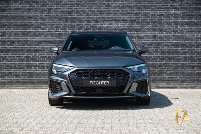 Audi A3 SPORTBACK 45 TFSI e S Line Competition 19Inch|Fullblack|RSSeats