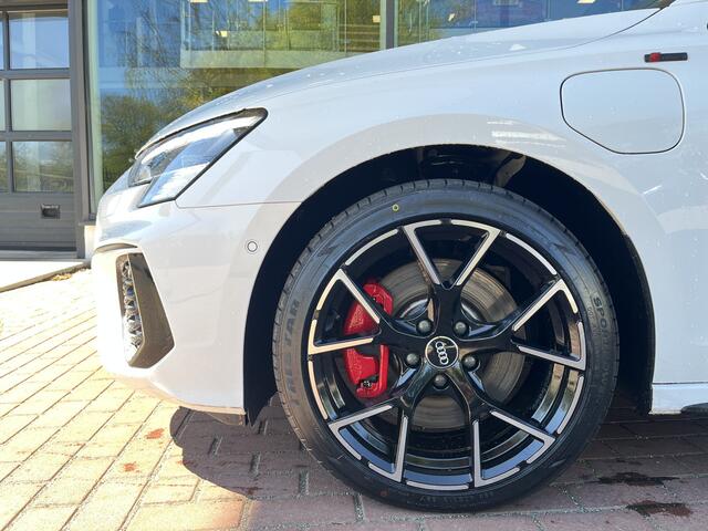 Audi A3 SPORTBACK 45 TFSI 245pk S edition Competition / Panorama dak / Matrix LED / Bang & Olufsen / Lederen bekleding / LMV 18'' / App Connect TRANS