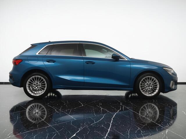 Audi A3 SPORTBACK 35 TFSI DSG 150PK Business Edition Automaat - Navigatie - Camera - Panoramadak - Climate control - Cruise control - 12 maanden garantie