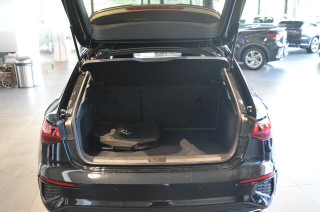 Audi A3 SPORTBACK 40 TFSI e S-LINE navi clima cruise pdc 17 inch 204 pk !!