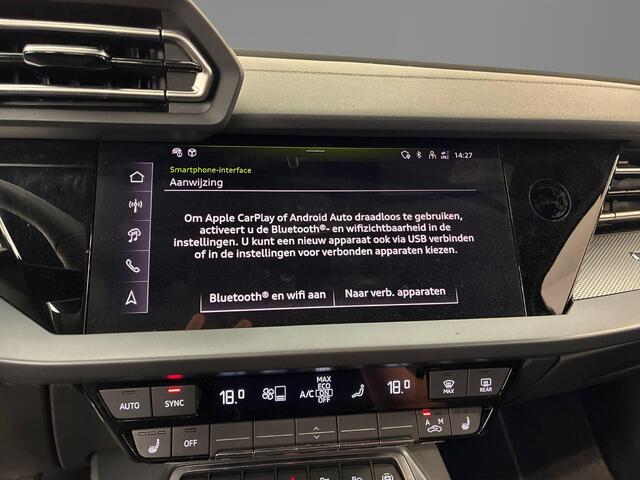 Audi A3 SPORTBACK 40 TFSIe 204pk S-Tronic S Edition · Camera · Apple/Android Car Play · Stoelverwarming · Optiekpakket Zwart · Adaptve Cruise Control · Garantie t/m 18-08-2029 of 100.000km