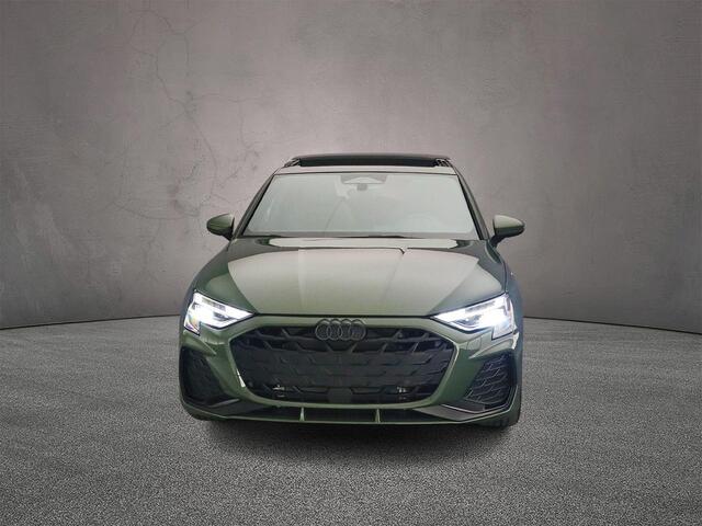 Audi A3 SPORTBACK 45 TFSI e S edition Competition | Panoramadak | Elektrische achterklep | SONOS | Ambient-lichtpakket Pro | Adaptive Cruise Control |
