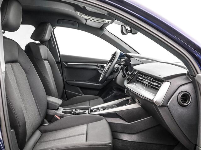 Audi A3 SPORTBACK 40 TFSIe 204pk S-Tronic Advanced Edition · Camera · ACC · Parkeer assistent · LED Koplampen · Apple/Android Car Play · Navigatie ·