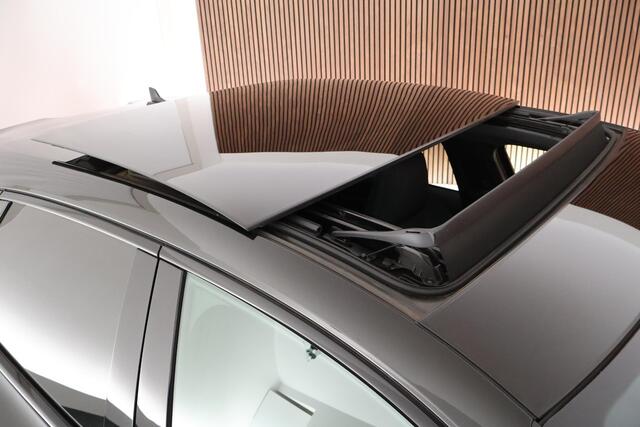 Audi A3 SPORTBACK 40 TFSI e 204pk Advanced edition Keyless Adaptive Cruise Navigatie Stoelverwarming Panoramadak