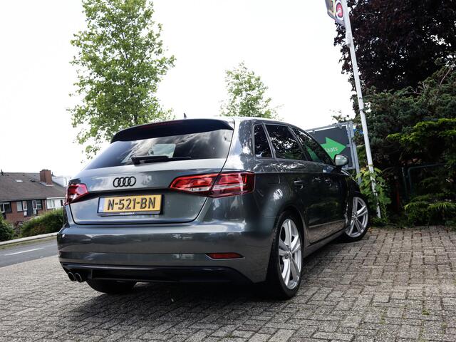 Audi A3 SPORTBACK 1.5 TFSI CoD Sport S Line Edition 1e-Eig. & Dealer-Onderh. BOVAG-Garantie. NL-Auto.