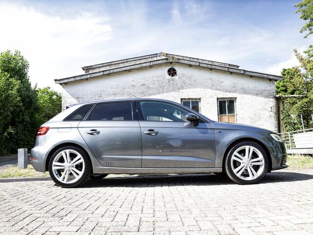 Audi A3 SPORTBACK 1.5 TFSI CoD Sport S Line Edition 1e-Eig. & Dealer-Onderh. BOVAG-Garantie. NL-Auto.