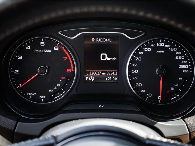 Audi A3 SPORTBACK 1.5 TFSI CoD Sport S Line Edition 1e-Eig. & Dealer-Onderh. BOVAG-Garantie. NL-Auto.
