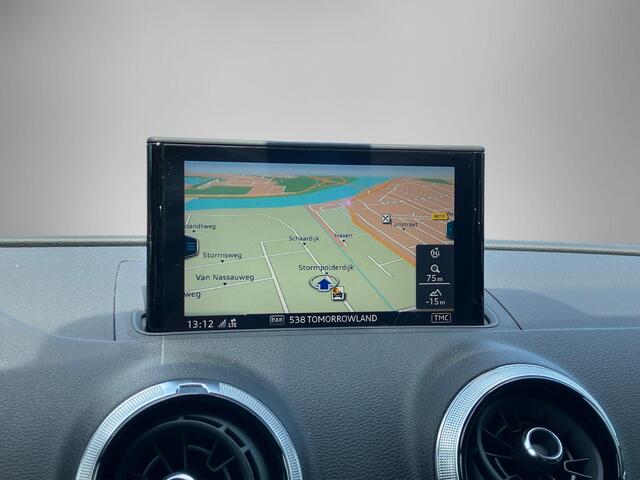 Audi A3 SPORTBACK 35 TFSI/150PK CoD S Line · Apple/Android Car Play · Drive select · Navigatie · Stoelverwarming