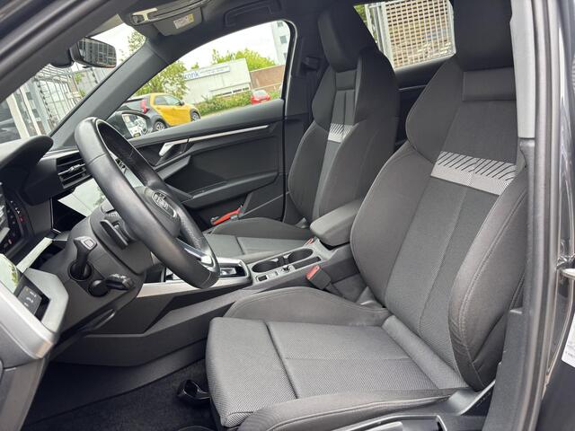 Audi A3 SPORTBACK 30 TFSI Business edition