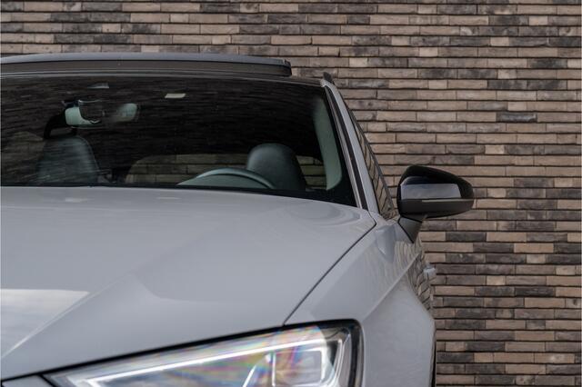Audi A3 SPORTBACK 2.5 TFSI RS 3 quattro | Panorama | Leder | B&O | Camera | 19"LM | Nardo Grijs