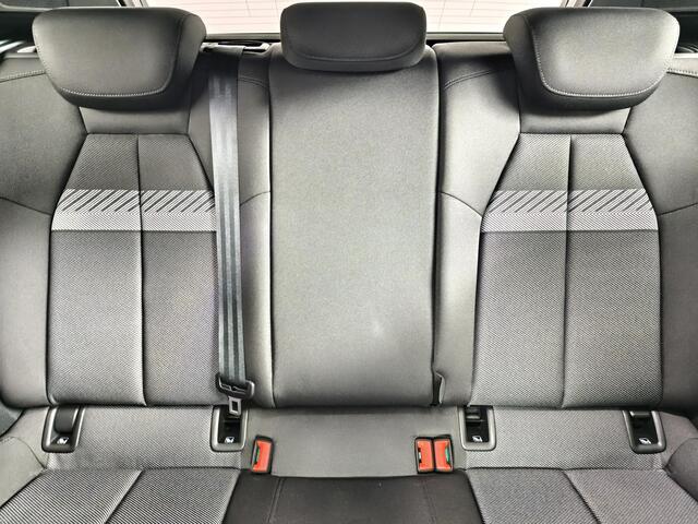 Audi A3 SPORTBACK 30 TFSI Advanced edition | Virtual Cockpit | Zwarte hemel | Climate Control