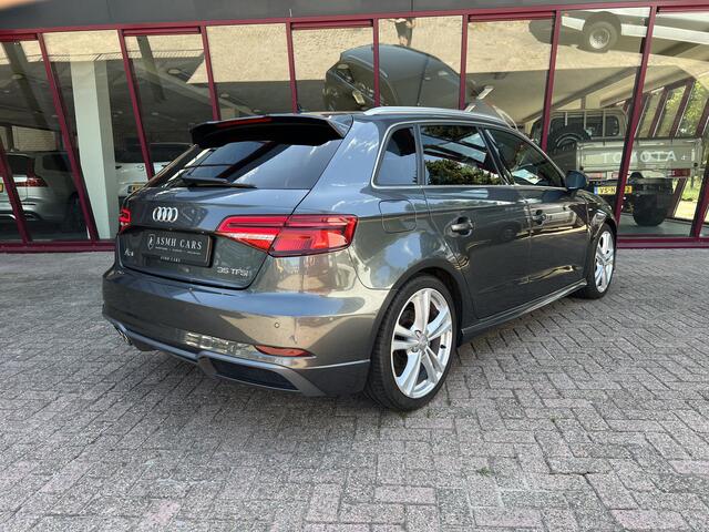 Audi A3 SPORTBACK 35 TFSI S edition | Trekhaak | Cruise | Daytonagrijs | LED | Navi |