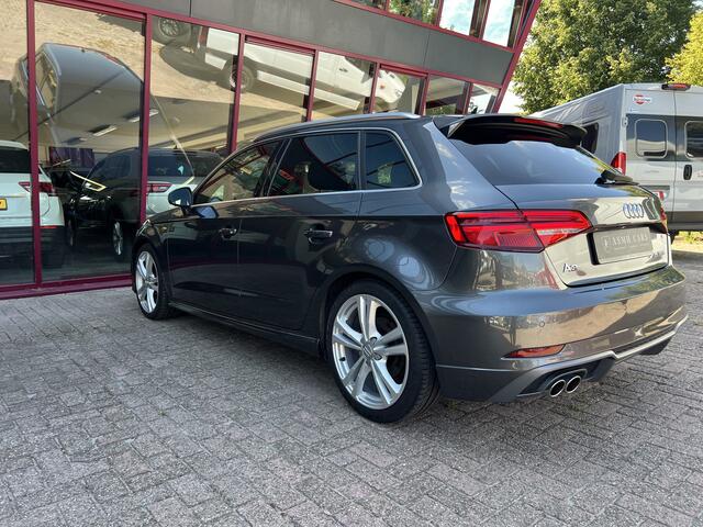 Audi A3 SPORTBACK 35 TFSI S edition | Trekhaak | Cruise | Daytonagrijs | LED | Navi |