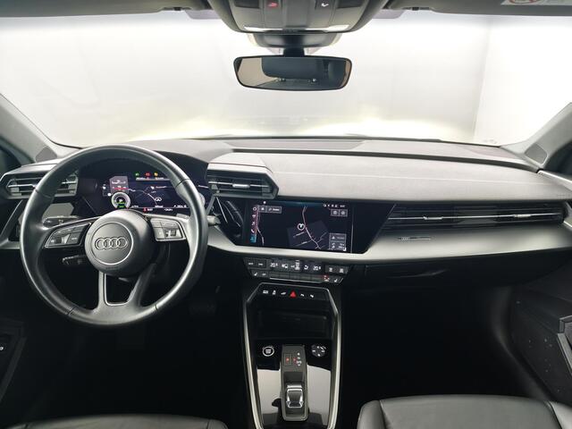 Audi A3 SPORTBACK 40 TFSI e Edition | Leder | Stoelverwarming | Navigatie | Parkeersensoren V+A |
