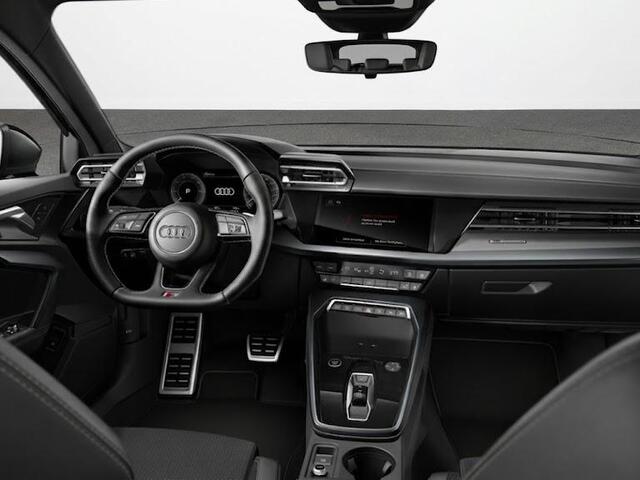Audi A3 SPORTBACK S edition 40 TFSI e 204 pk | Assis.pak Driving+Parking plus | Warmtewerend glas donker tint | Adaptive Cruise Control | Ambient sfeerverlichting |