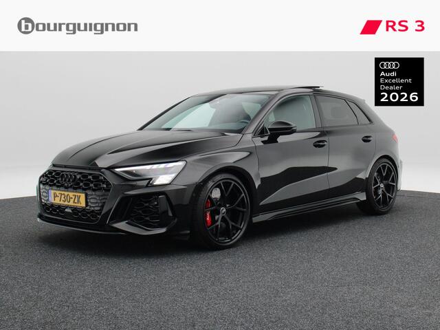 Audi A3 SPORTBACK 2.5 TFSi RS 3 quattro 400 Pk Automaat | Stoelverwarming | Adaptive cruise | Panorama dak | Camera | Bang & Olufsen | Matrix LED | 19 Inch | 65.768 Km !!