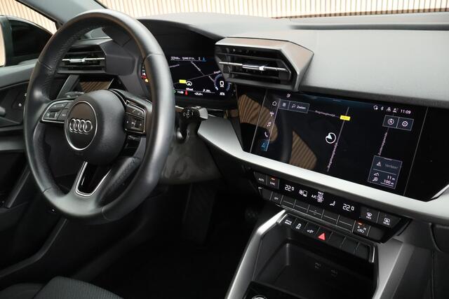 Audi A3 SPORTBACK 45 TFSI e 245pk S edition Competition Camera Keyless Virtual Cockpit Navigatie S-Line