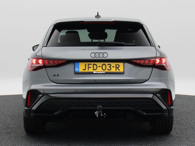Audi A3 SPORTBACK 45 TFSi e 272 Pk S-Line Competition | Stoelverwarming | Trekhaak | Climatronic | CarPlay | Half Leer | 18 Inch | 31.275 Km !!