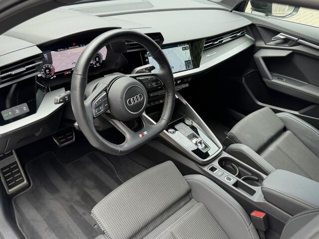Audi A3 SPORTBACK 45 TFSI-e COMPETITION *!* MATRIX/ CARBON PAKKET/ CAMERA/ RADAR *!*
