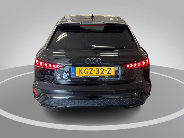 Audi A3 SPORTBACK 30 TFSI 115pk S-tronic S edition · Apple/Android Car Play · Park Assist · Leder Interieur · P-Sensoren · 18'' Inch · Garantie t/m 06-05-2030 of 100.000km