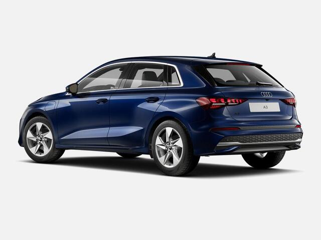 Audi A3 SPORTBACK 40 TFSI e Advanced edition 204 PK · Assistentiepakket rijden en parkeren plus · Stoelverwarming voorin · Audi sound system