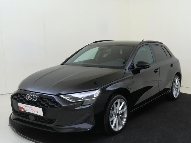 Audi A3 SPORTBACK 40 TFSI e Advanced edition | SoH 100% | Achteruitrijcamera | Adaptieve cruise control | Keyless | Elektrisch verstelbare bestuurdersstoel | Stoelverwarming | Navigatie | Elektrische kofferklep |