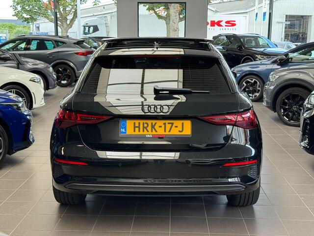 Audi A3 SPORTBACK 40 TFSI e S-line / pano / camera / led /